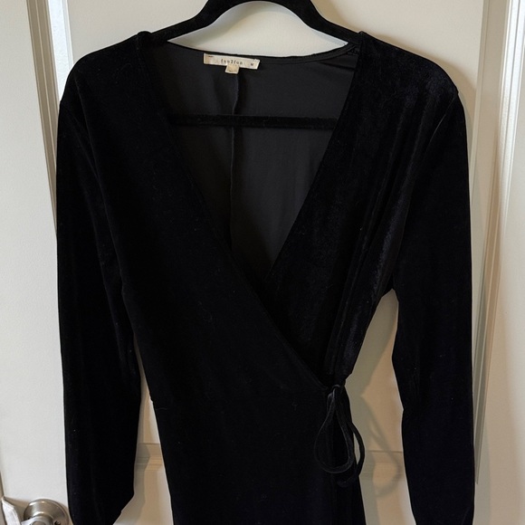Black Velour Wrap Dress - Picture 3 of 3